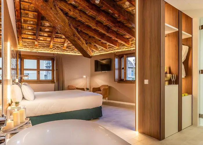 Axel - Adults Only 4* ולנסיה