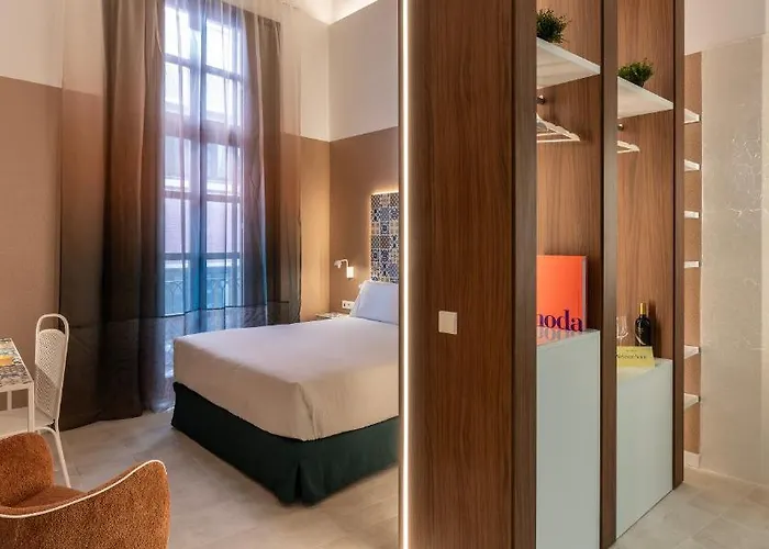 Axel - Adults Only מלון ולנסיה