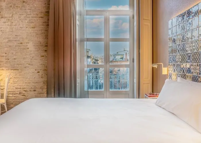 Axel - Adults Only 4*